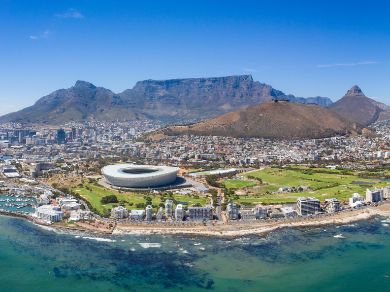 Cape-Towns-Gems-Lions-Head-Table-Mountain-and-Camps-Bay