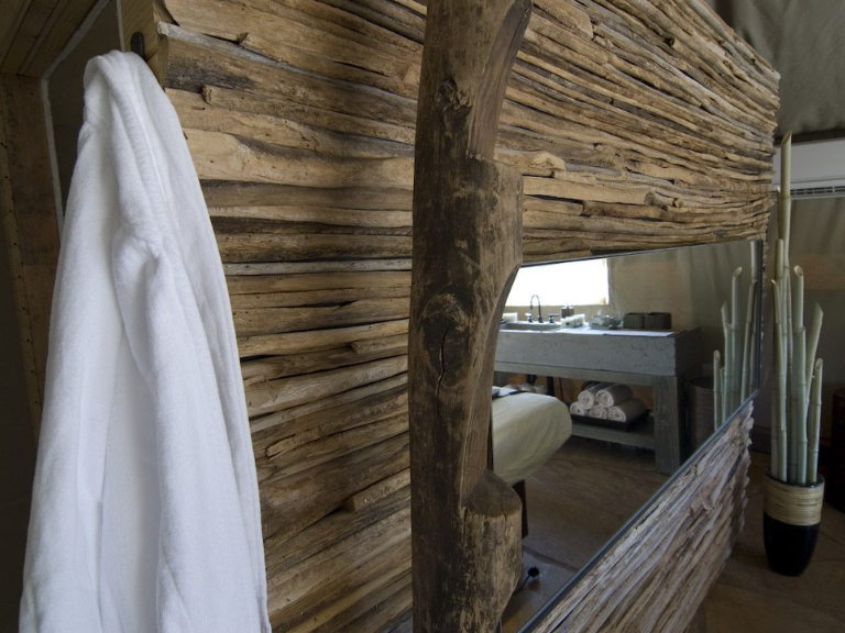 Inside-of-Miravals-New-Life-Village-treatment-room