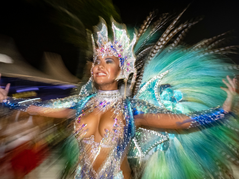 Rio-Carnival-Color-Music-and-Passion